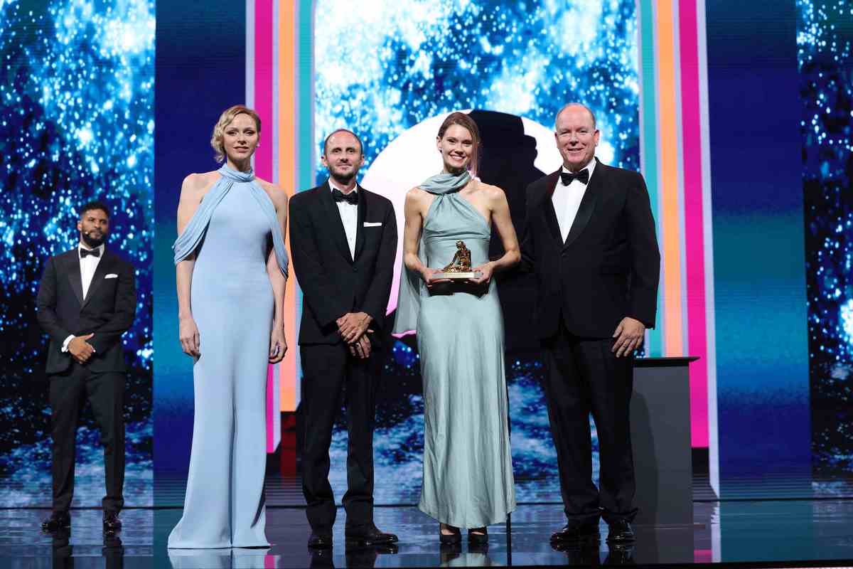 Remise du Prix Spécial du Prince Rainier III au documentaire Rewilding Sharks