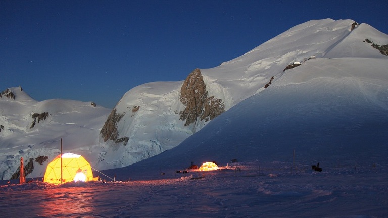 Ice Memory : Heritage library of ice core samples