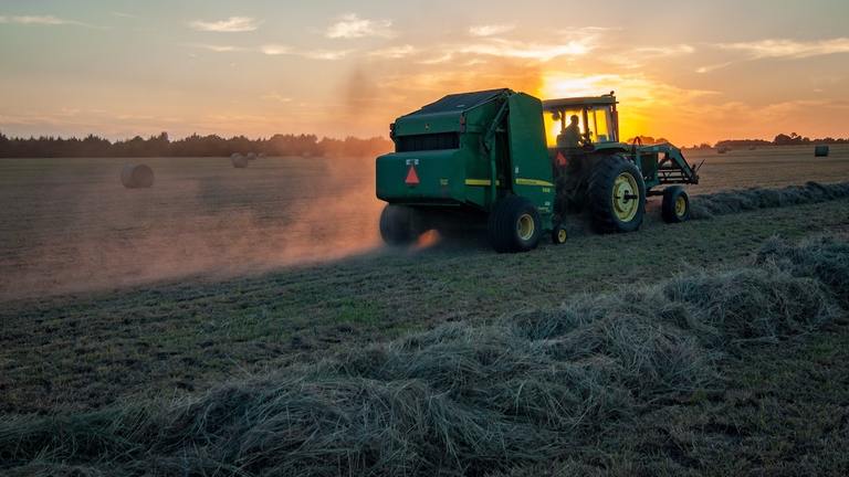 Mitigating agricultural pollution of fresh water and combating climate change by restoring soil health